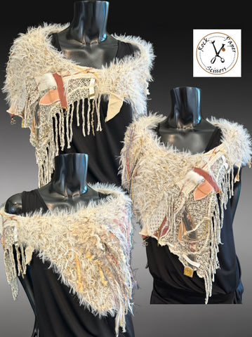 Luxury women poncho, Fur poncholette, Knit fringed winter white cowl with fringe
