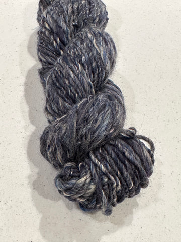 Hand spun Steel blue Leicester BFL merino yarn, knitting yarn